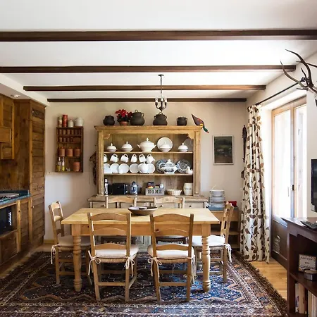 Lejlighed Wood ✪ Wifi, Terraza ✪ Ideal Excursiones